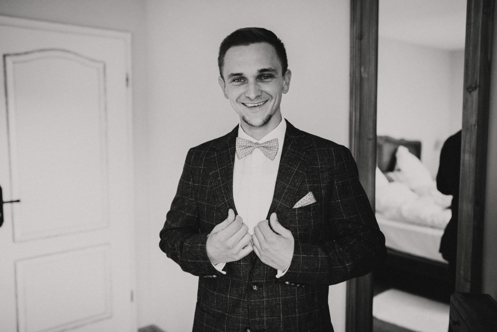 Hochzeit in Reutlingen Brautkleid Hochzeitsfotograf Reutlingen Albstadt Metzingen Balingen Stuttgart Pärchenfotos Zollernalbkreis Bodensee