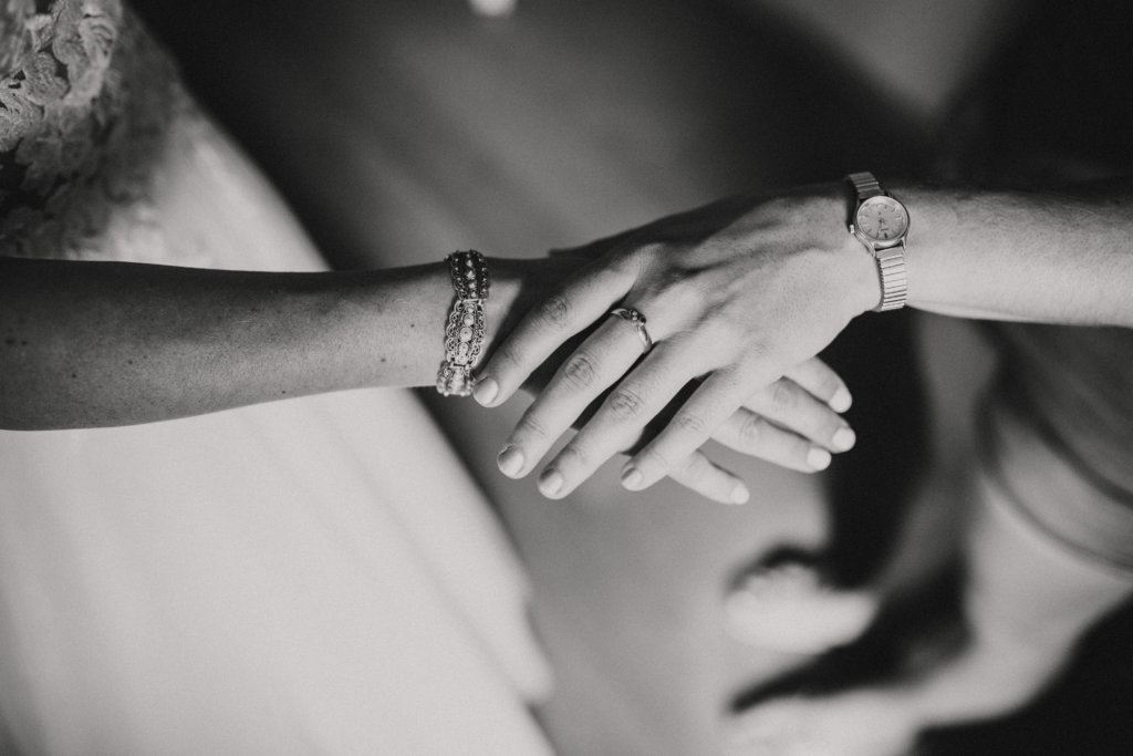 Hochzeit in Reutlingen Brautkleid Hochzeitsfotograf Reutlingen Albstadt Metzingen Balingen Stuttgart Pärchenfotos Zollernalbkreis Bodensee