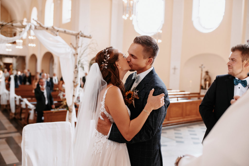 Hochzeit in Reutlingen Brautkleid Hochzeitsfotograf Reutlingen Albstadt Metzingen Balingen Stuttgart Pärchenfotos Zollernalbkreis Bodensee